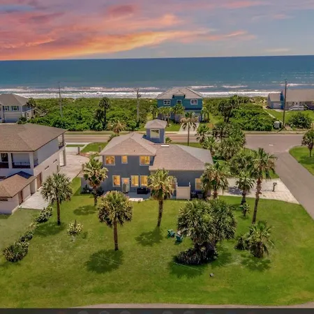 Luxury Ocean Blue Beach House- 3 Bed Room Dog Friendly